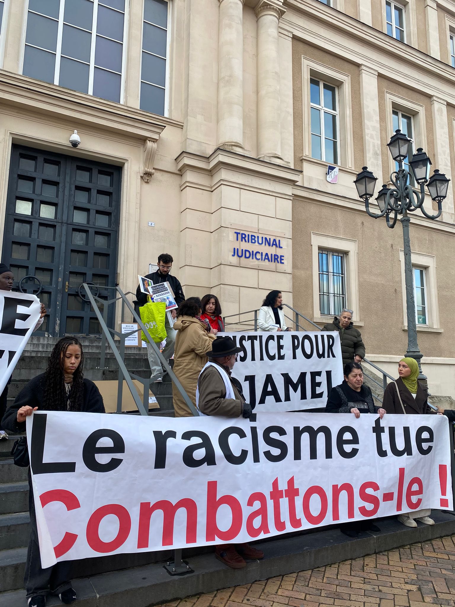 31 janvier : Rassemblement aux côtés de la famille de Djamel Bendjaballah